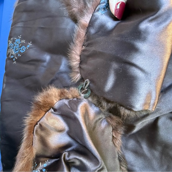 Mink wrap mint condition-real fur - Picture 10 of 13
